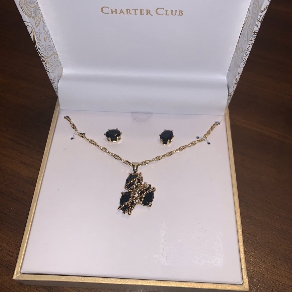 Earrings and necklace set